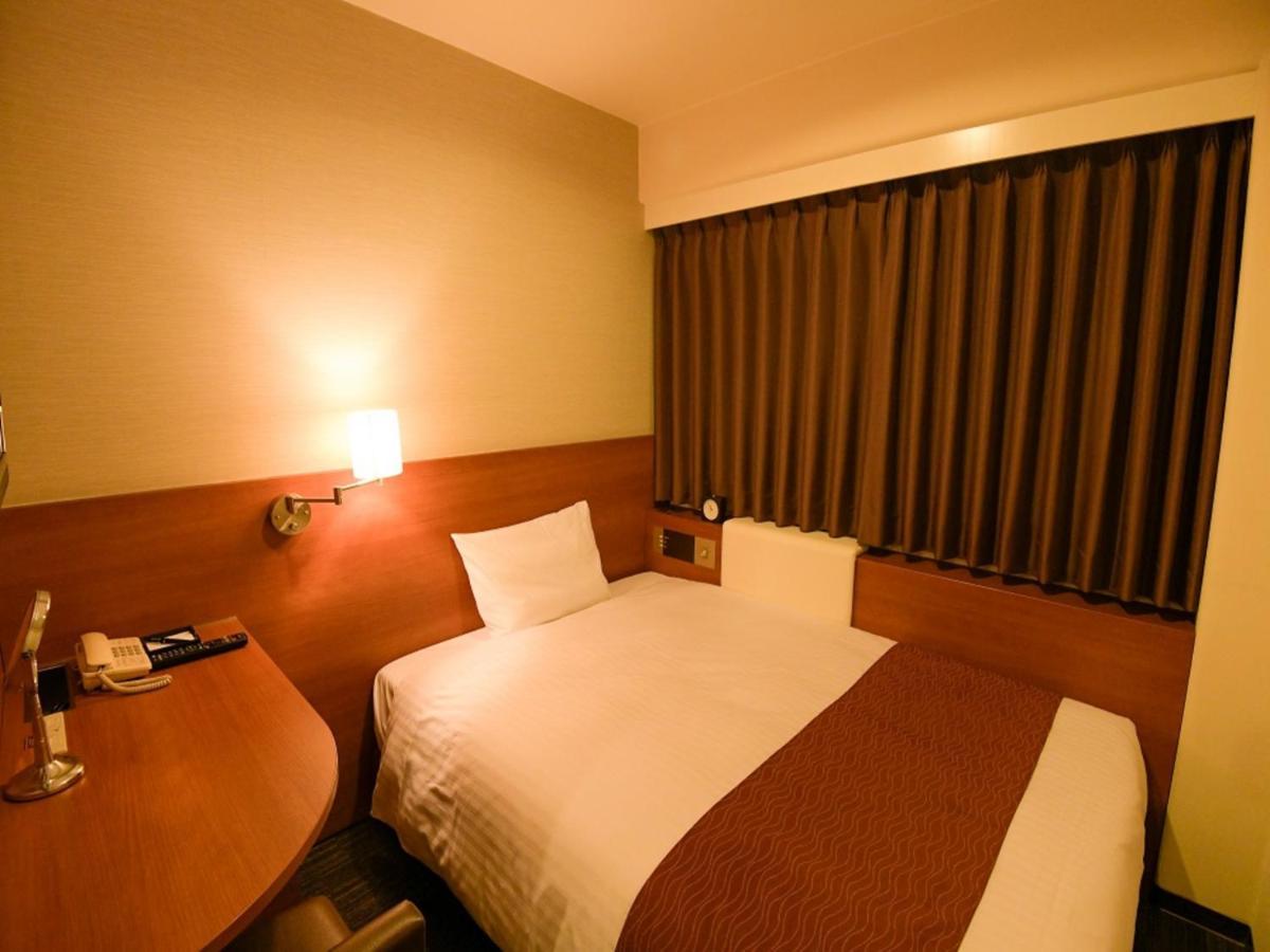 Via Inn Shin Osaka West Exterior foto