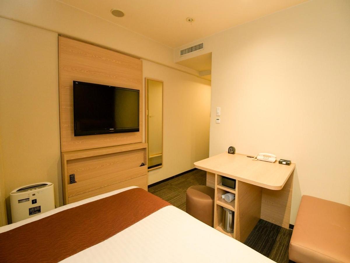 Via Inn Shin Osaka West Exterior foto