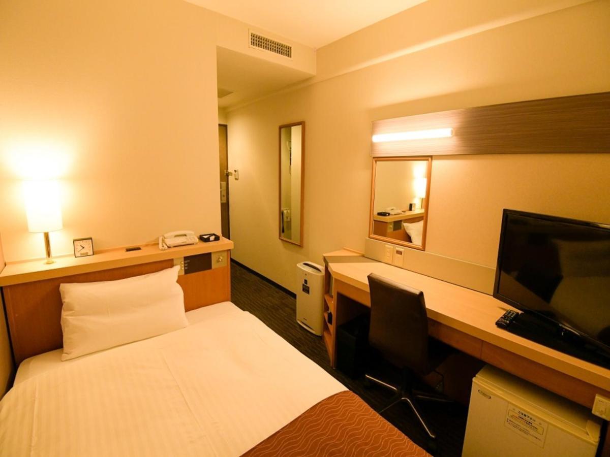 Via Inn Shin Osaka West Exterior foto